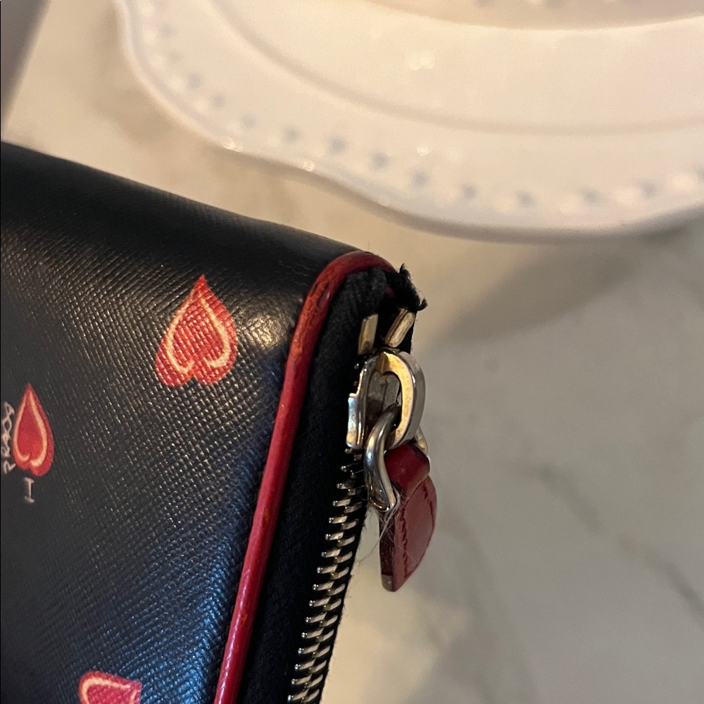 Prada Navy Wallet with Red Heart Accents - Picture 8 of 10